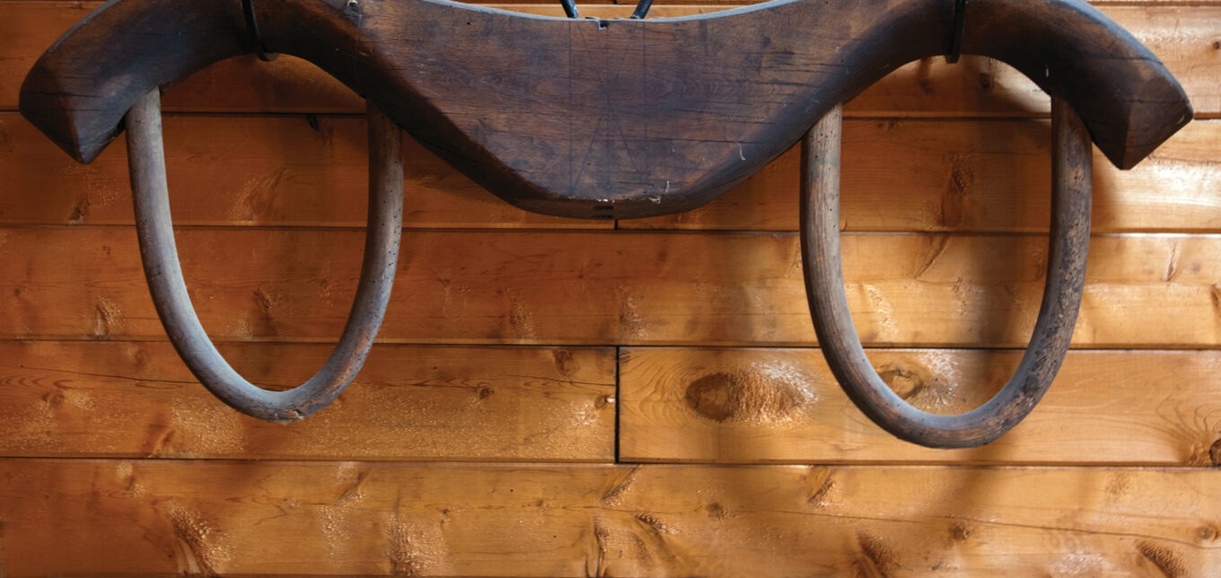 DIY Oxen Yoke - Grit DIY Oxen Yoke - Grit